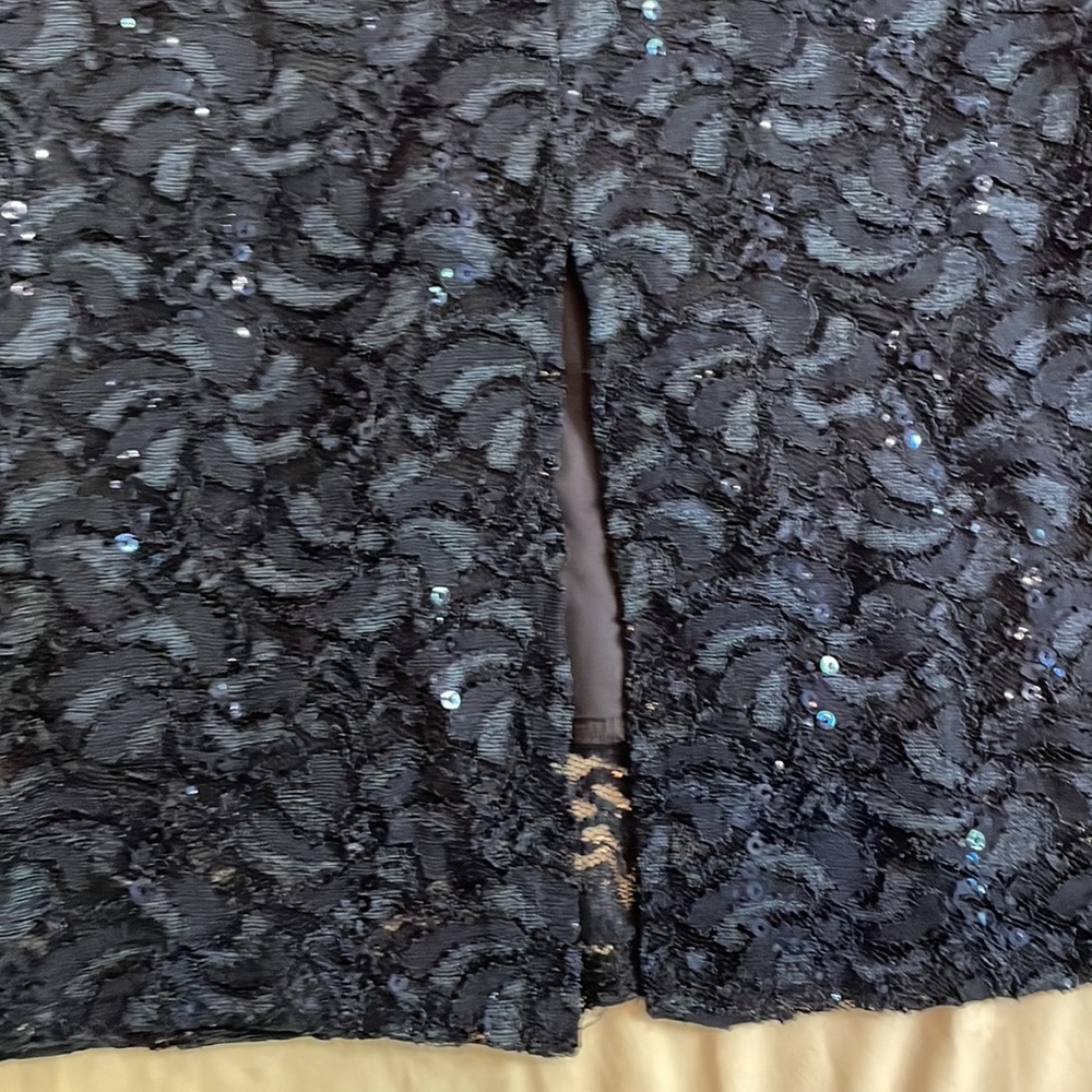 Quiz Scallop-Trimmed Navy Sheath Dress size 2 - Picture 6 of 9